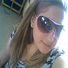 Kvinde Cecilia