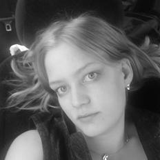 Kvinde Melanie K Nielsen