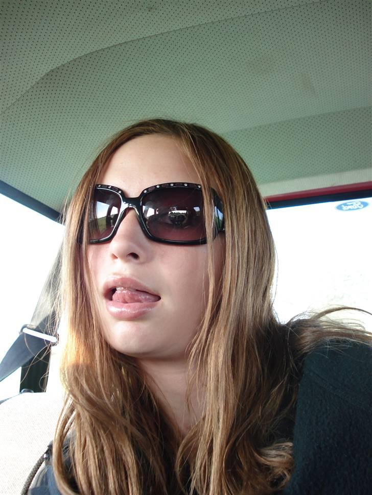 Kvinde Sanneh - Barbiepaacoke ? billede 2