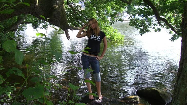 Kvinde Sanneh - Barbiepaacoke ? billede 4