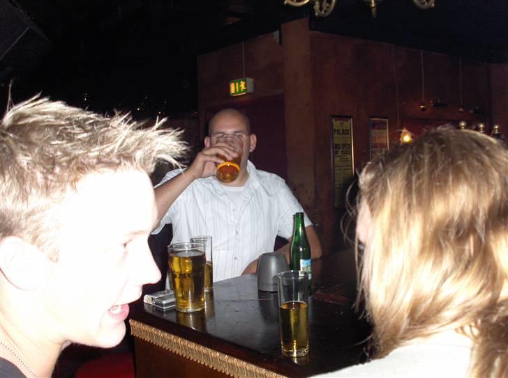 Mand Nicholai - Får lige en bette øl, igen... billede 8