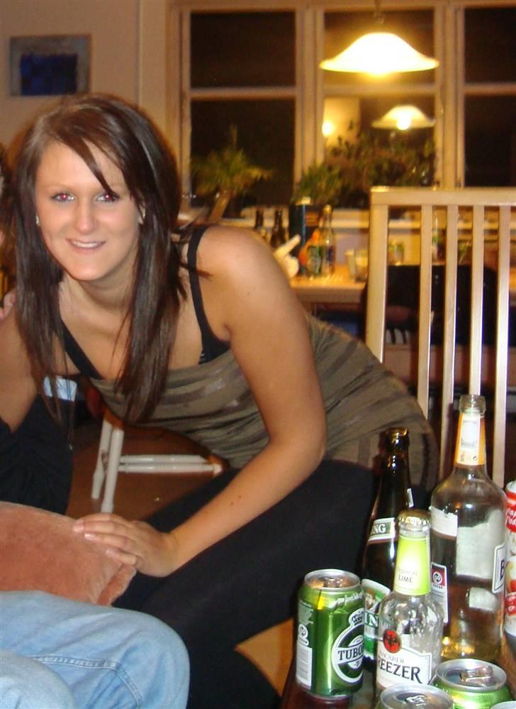 Kvinde Camilla Kj&#248;ller - med kr&#248;ller? (: billede 5