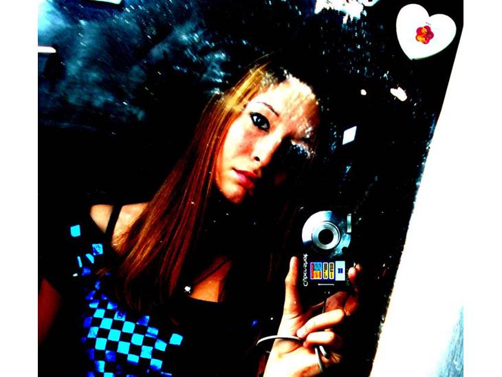 {{currentPhoto.altText}} billede {{currentPhoto.number}}