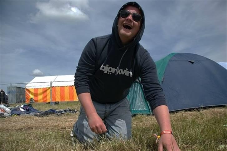 Mand Stoffer - DHB 09´ Faldt om a grin over et eller andet , men kan underligt nok ikk huske hvad ;b billede 5