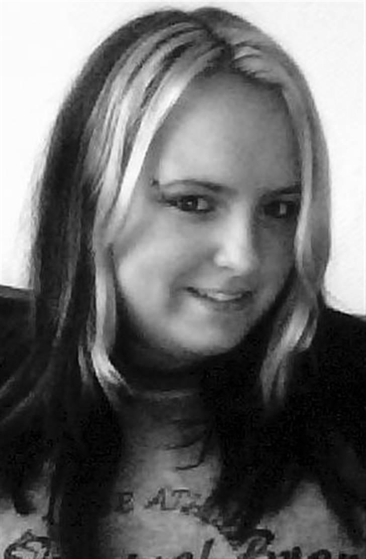 Kvinde Janie - da jeg stadig havde min skønne piercing.. snøft :i billede 4