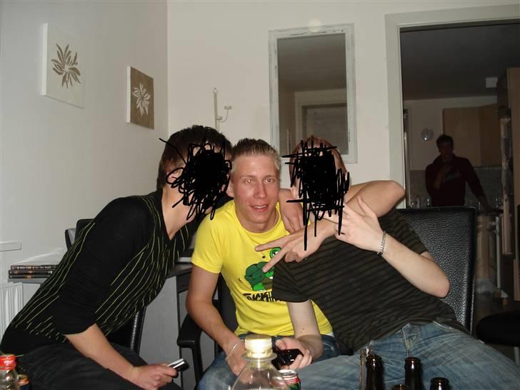 Mand Kasper - Partbillede af mig og to hemmelge kammerater:p billede 14