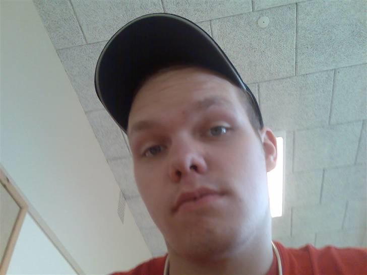 Mand Gerdy™  Jacobsen - Til en lettere "Boring" engelsk time med Uffe......     (2006-07) billede 2