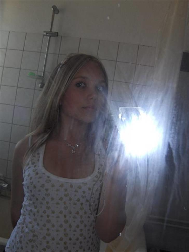 Kvinde camilla billede 1