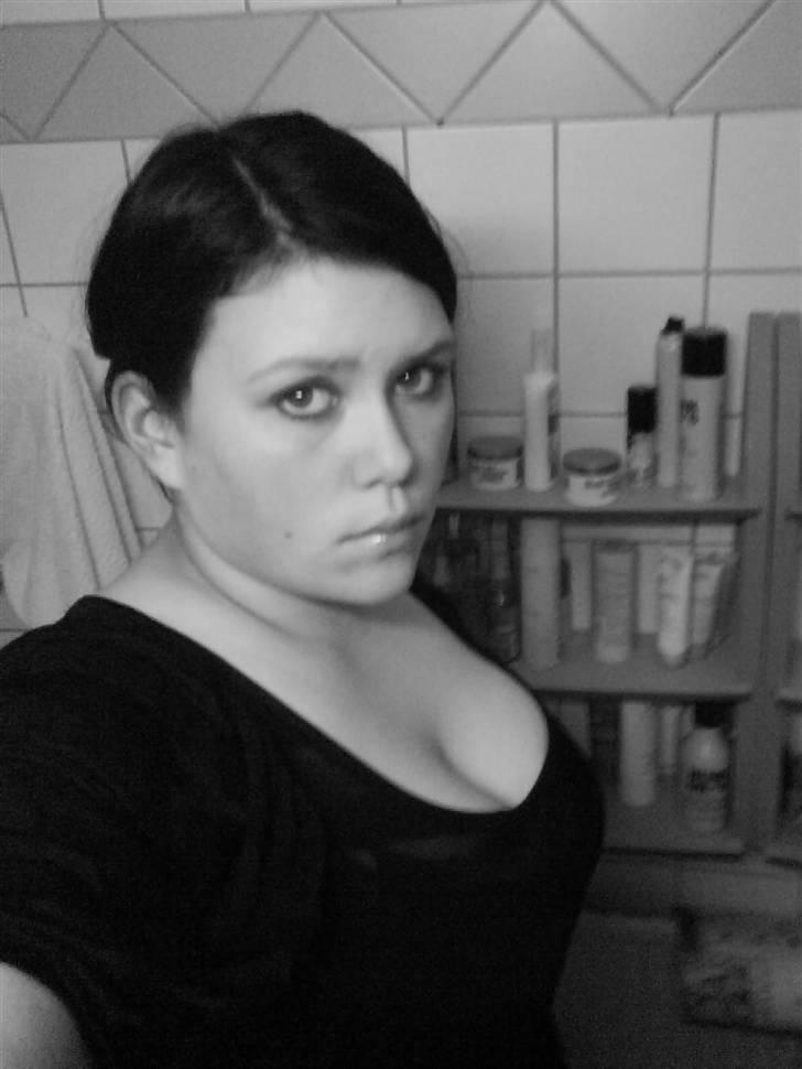 Kvinde Suzy  billede 5