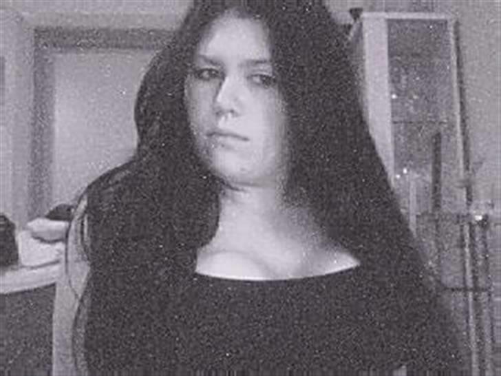 Kvinde Suzy  - Don´t blame me cause i got the boobs you dreams about ! It´s not fake and push-up´s !  billede 16