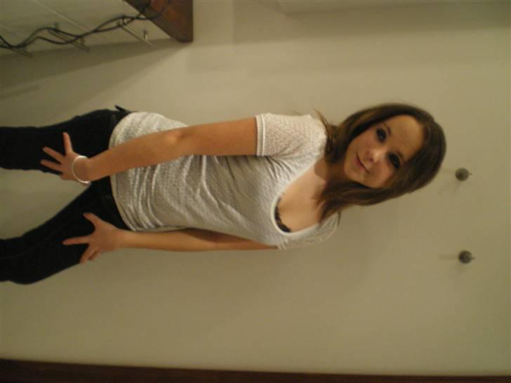 Kvinde Amanda (: <3 billede 1