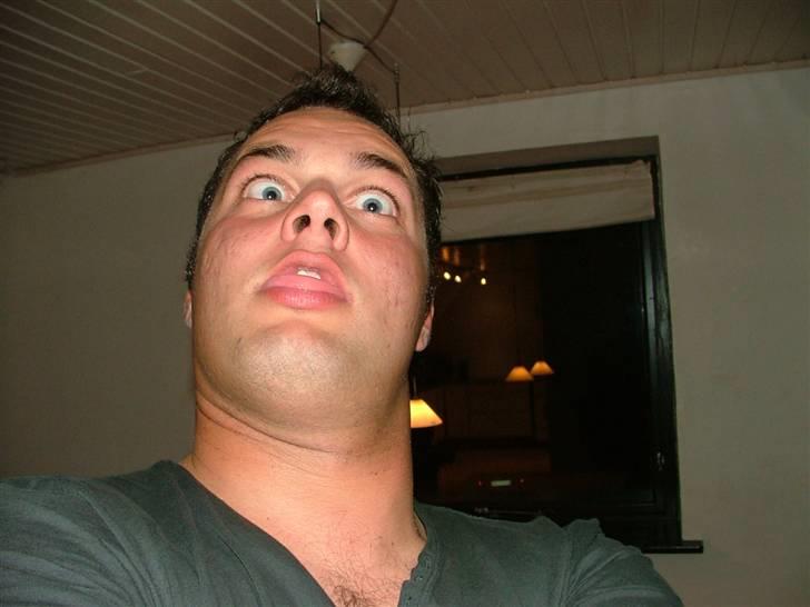 Mand ole - og her er jeg så midt i en 400 hk billede 2