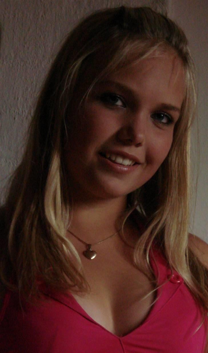 Kvinde camilla billede 12