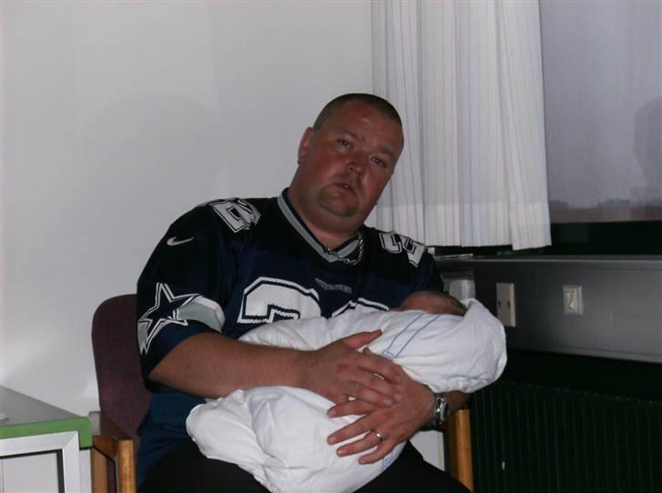 Mand Claus - et billed af min mindste søn og mig  billede 2