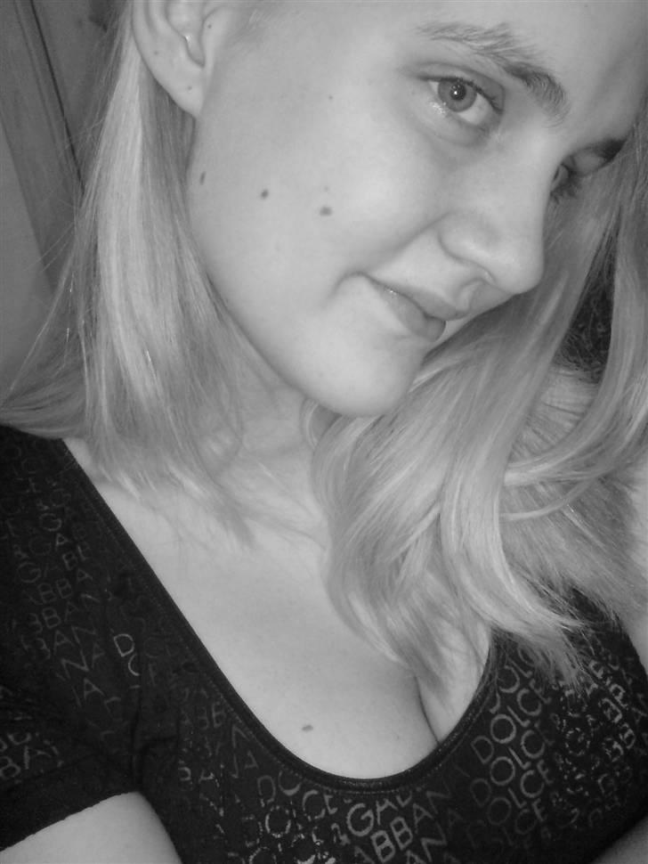Kvinde Tiina <'33 billede 11