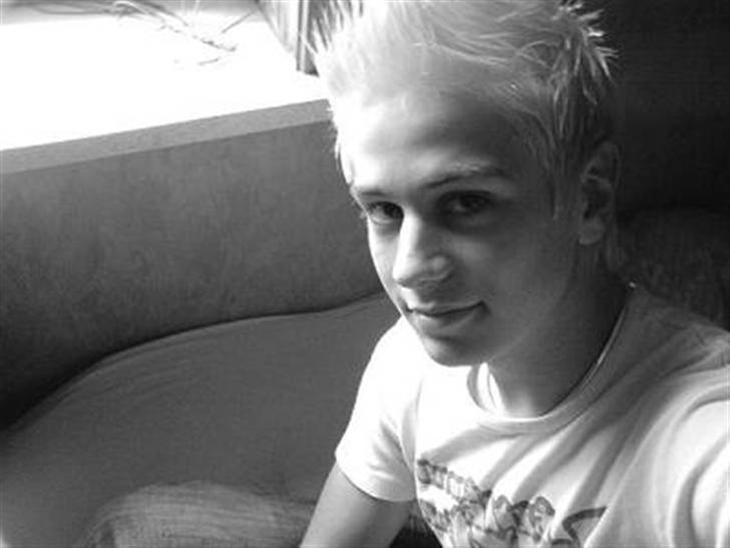 {{currentPhoto.altText}} billede {{currentPhoto.number}}