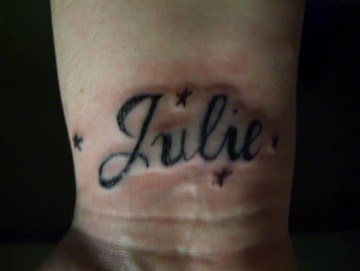 Kvinde Dorte - min datters navn på højre håndled billede 3