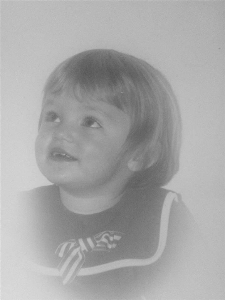 Kvinde Kristine - Mig som lille  billede 15