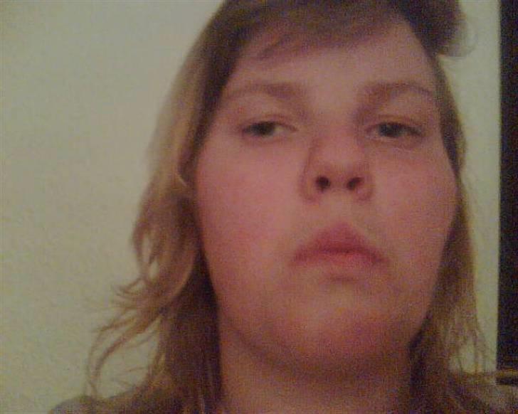 Kvinde Marianne - Ja ved ikke lige tror måske Jeg lavede en mærklig kysmund :-p billede 5