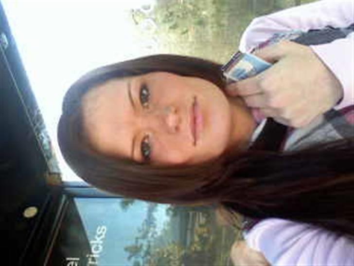 Kvinde camilla billede 1