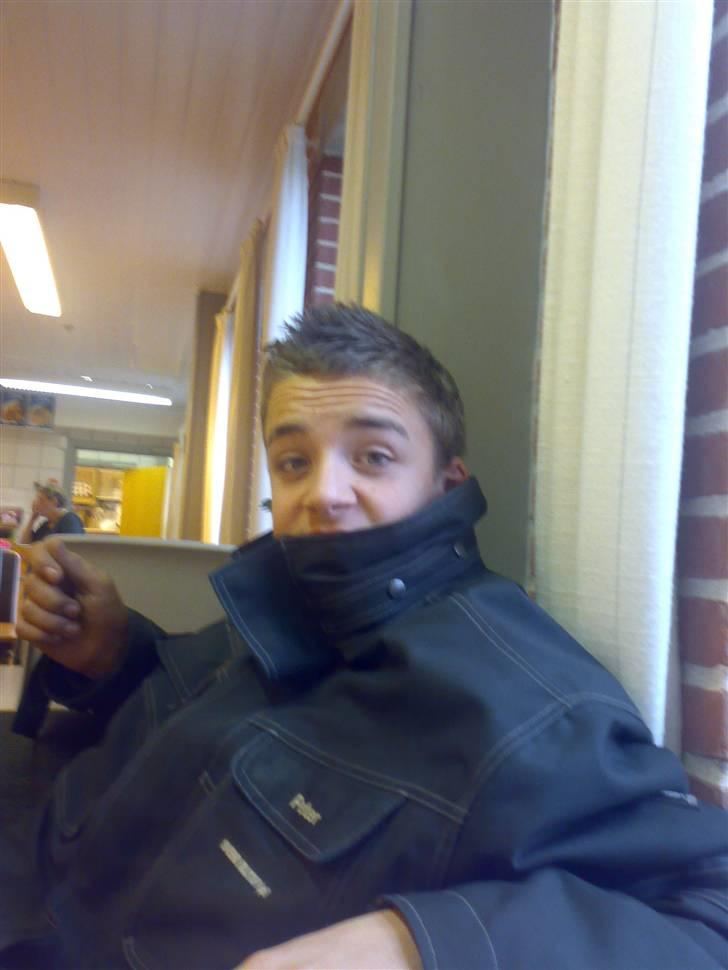 Mand per billede 2