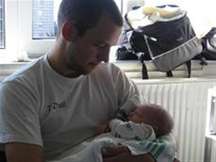 Mand thomas - benjamin 1 dag gammel billede 8