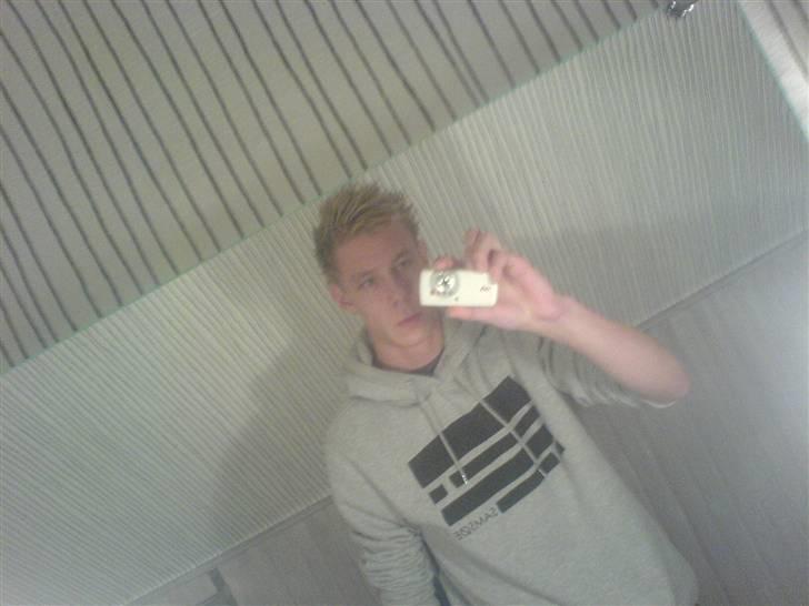 Mand Claes billede 4