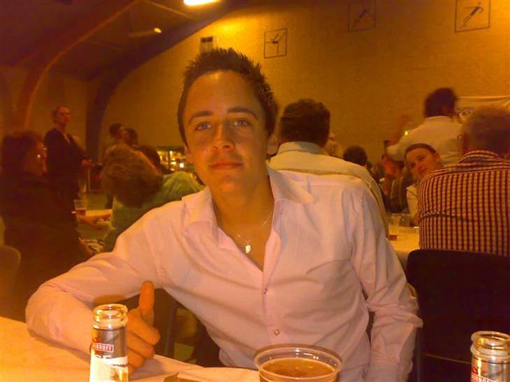 {{currentPhoto.altText}} billede {{currentPhoto.number}}