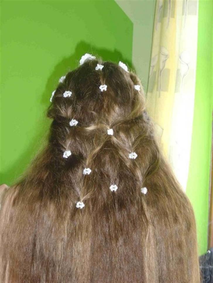 Kvinde Sabrina - Konfirmation billede 5