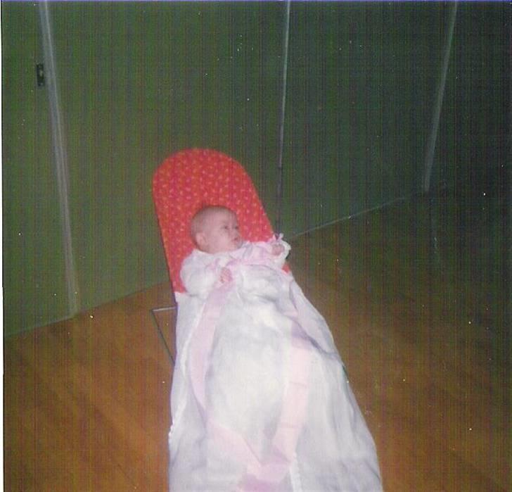 Kvinde Tanja Jensen (Opd. 26/3-22) - 7. december 1986 - min dåbsdag (Billedet er scannet ind på computeren) billede 22