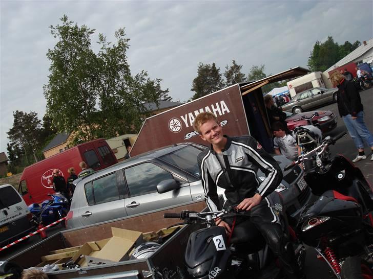 Mand » Anders - Allingåbro motorfestival 2008 - jeg er fyldt med glad! billede 1