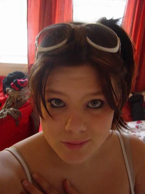 Kvinde Line billede 14