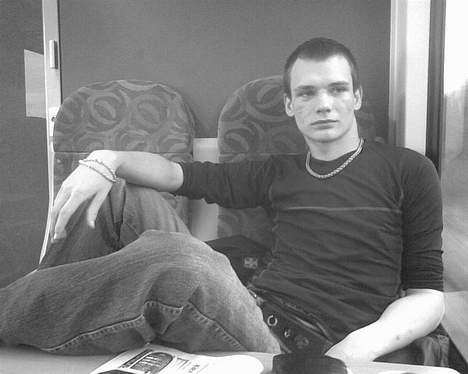 Mand Morten lauridsen - keder mig :S som altid når kæreten ikk er der ;) billede 3