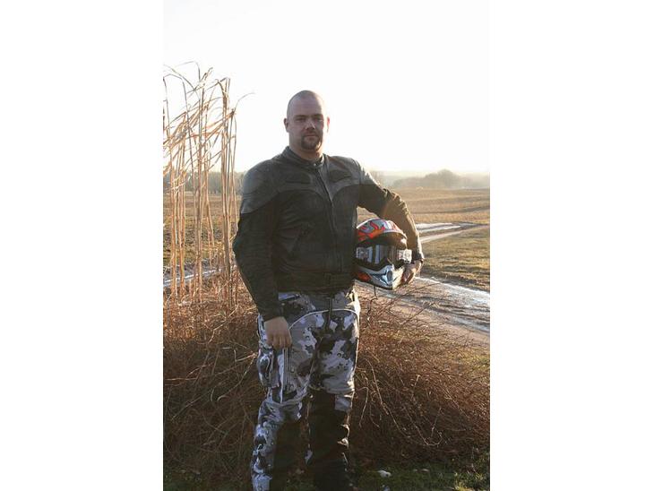 {{currentPhoto.altText}} billede {{currentPhoto.number}}