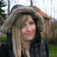 Kvinde SandiNLarsen