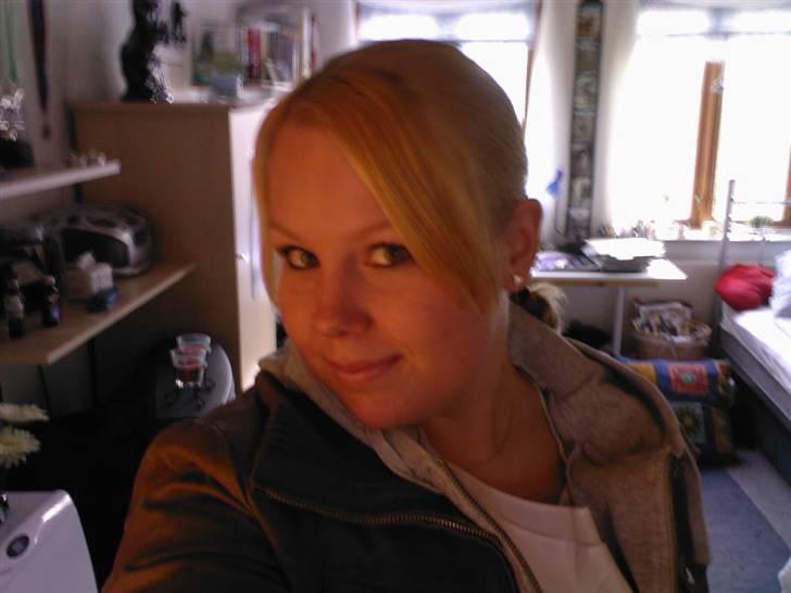 Kvinde Karina Larsen billede 4