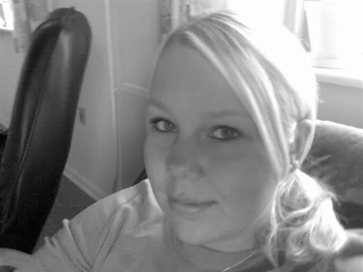 Kvinde Karina Larsen billede 5