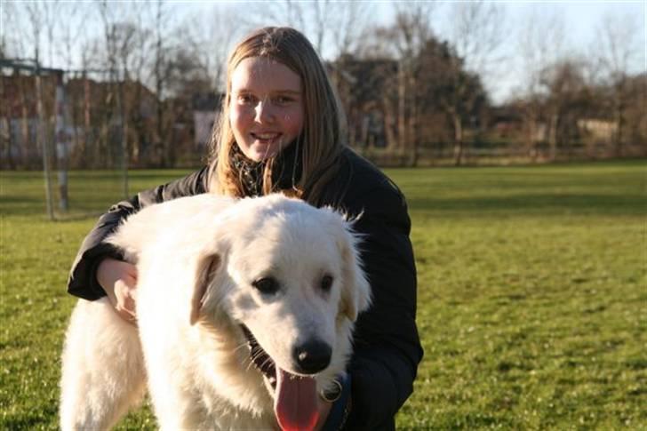 Kvinde Fie - mig med min ynglings hund af min yndlings race Canto, februar 2008 billede 5