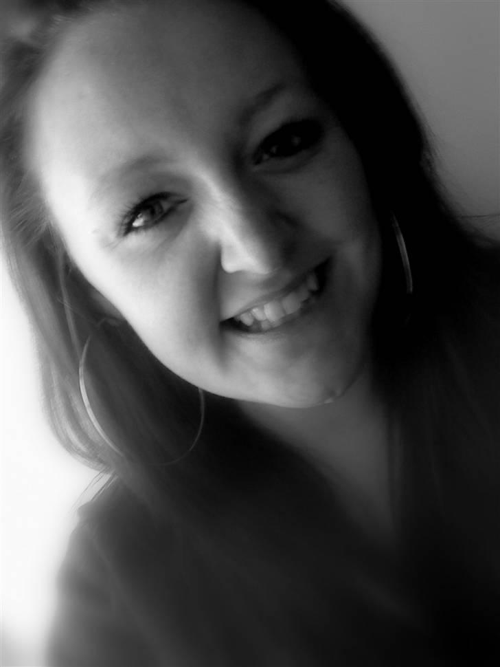 Kvinde Nathia billede 1