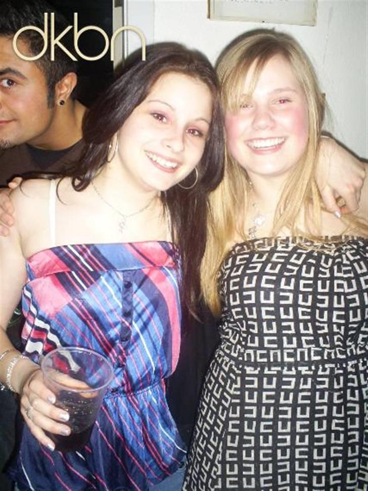 Kvinde jannie - jeg og anja billede 11