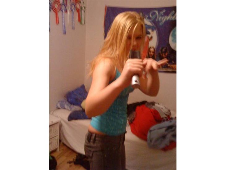 {{currentPhoto.altText}} billede {{currentPhoto.number}}