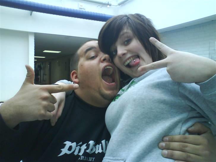 Mand Stephen T - De syge værktøjsmagere:D St og Lise:P billede 3