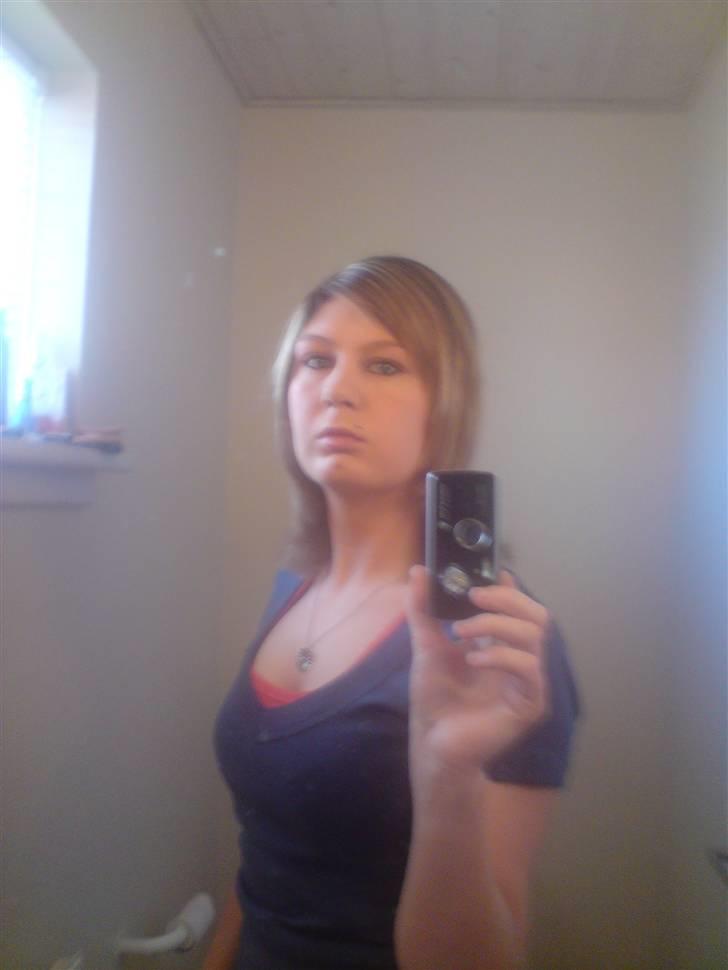 Kvinde lene - kom med nogle komentar billede 4