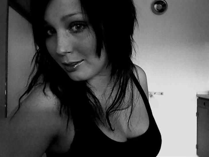 Kvinde bettina billede 2