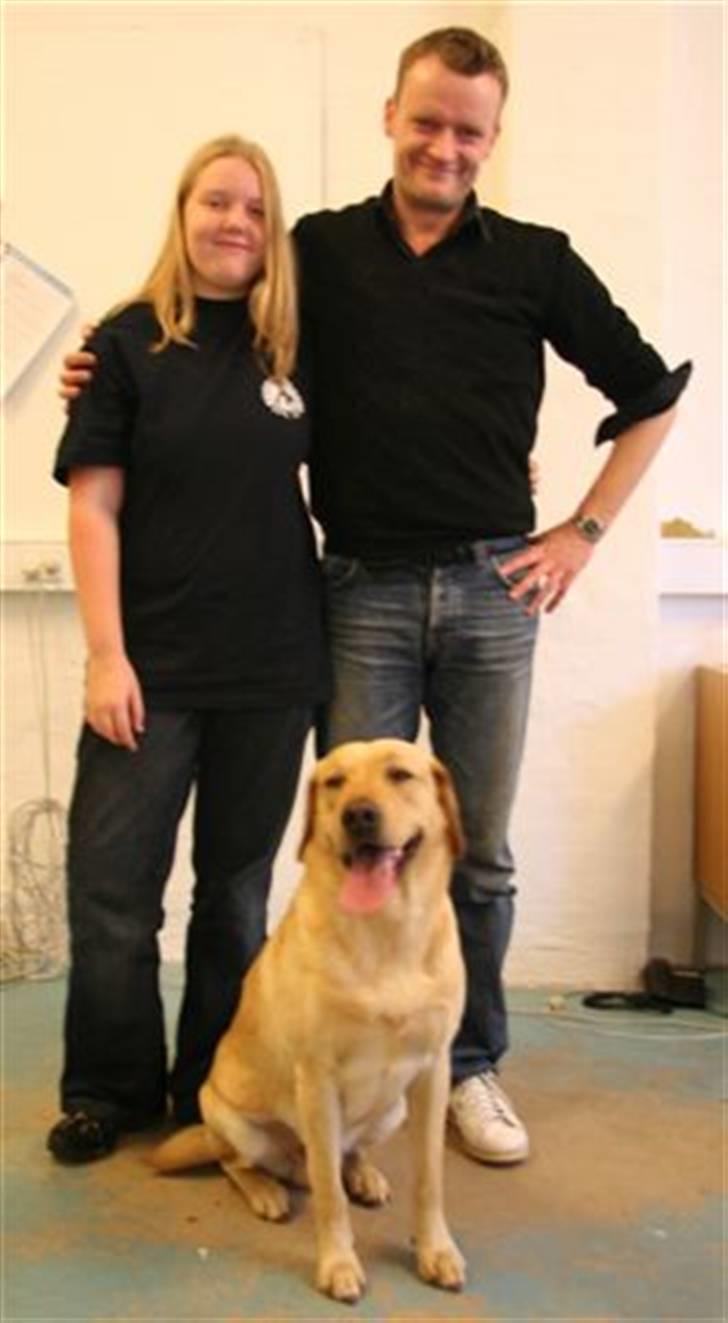 Kvinde Fie - til casting med Axel (gul labrador) til Klovn billede 8