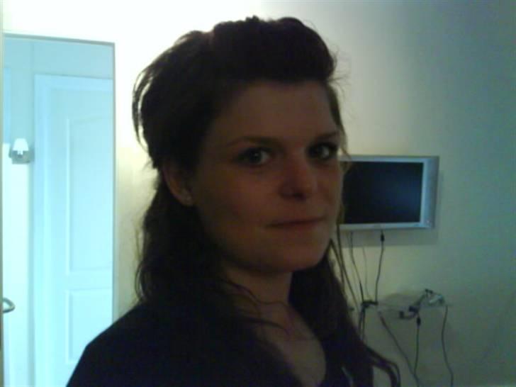 Kvinde sabrina - mig... billede 1