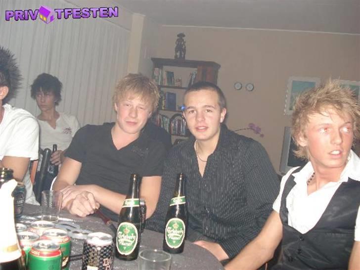 Mand Henrik Zinck - mig i midten ;) billede 5