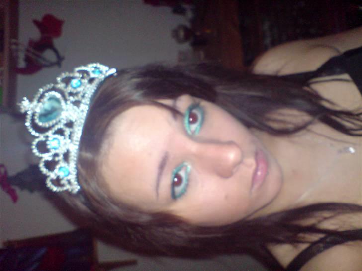 Kvinde simone billede 4