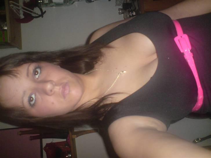 Kvinde simone billede 8