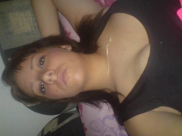 Kvinde simone billede 10